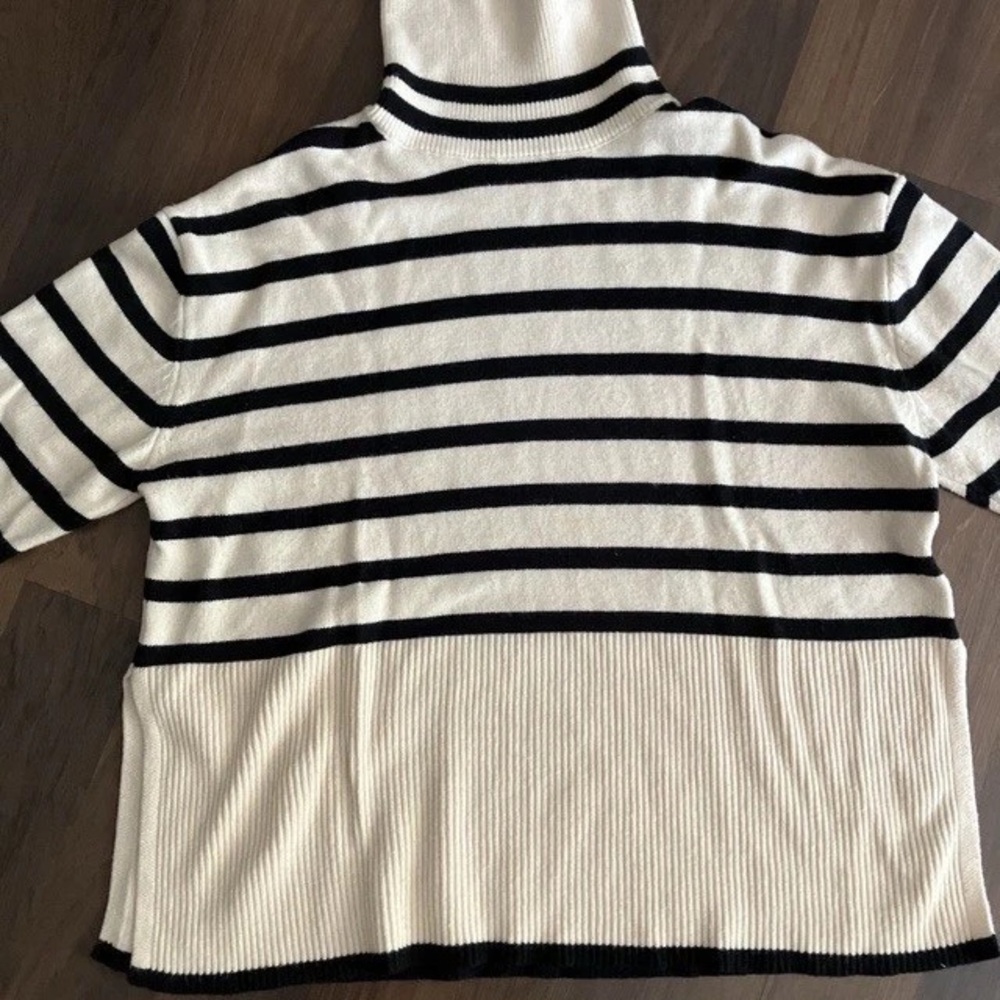 LILLUSORY Striped Boxy Tunic Top Turtleneck Oversized Sweater Crm/Black S M or L - Picture 9 of 10